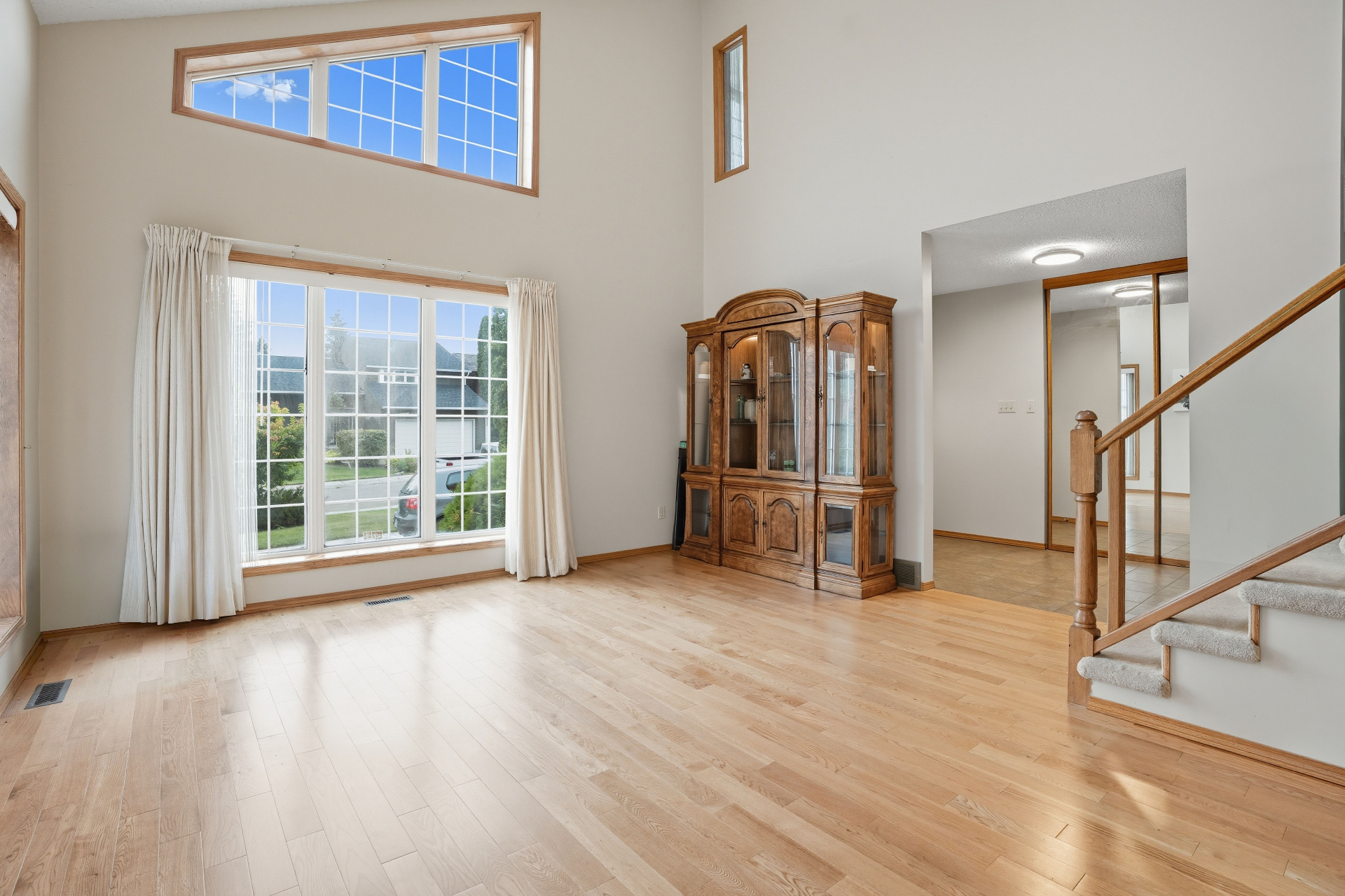 Lakeview近湖独栋出售· 139 Lakeshore Cres——林与唐地产 - 3